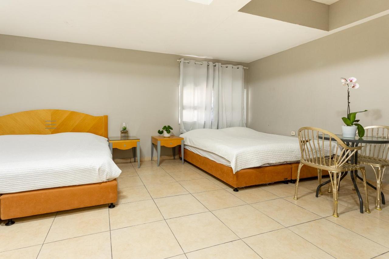 Little Prince Hostel-5 Min Walk To The Beach Eilat Dış mekan fotoğraf