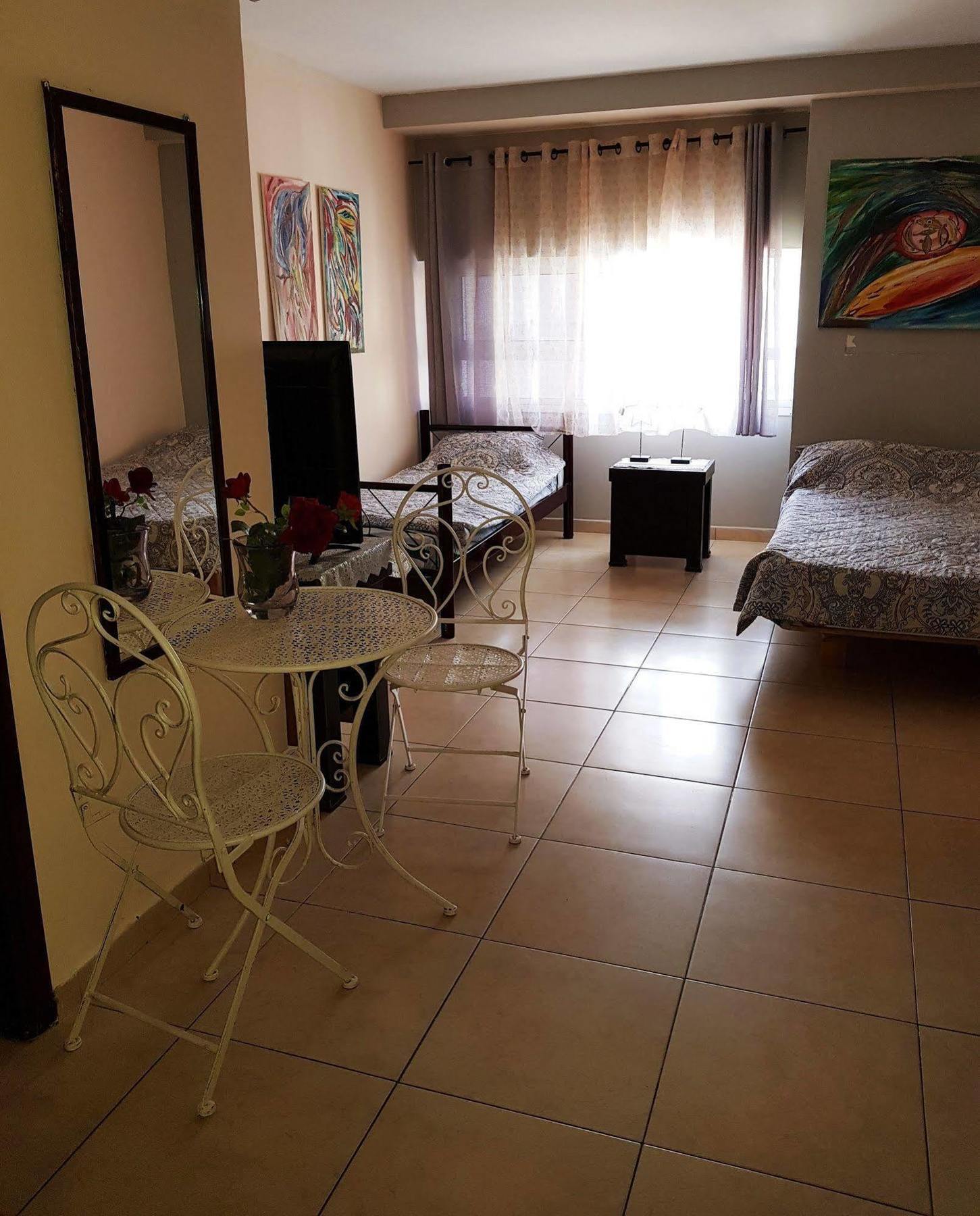 Little Prince Hostel-5 Min Walk To The Beach Eilat Dış mekan fotoğraf