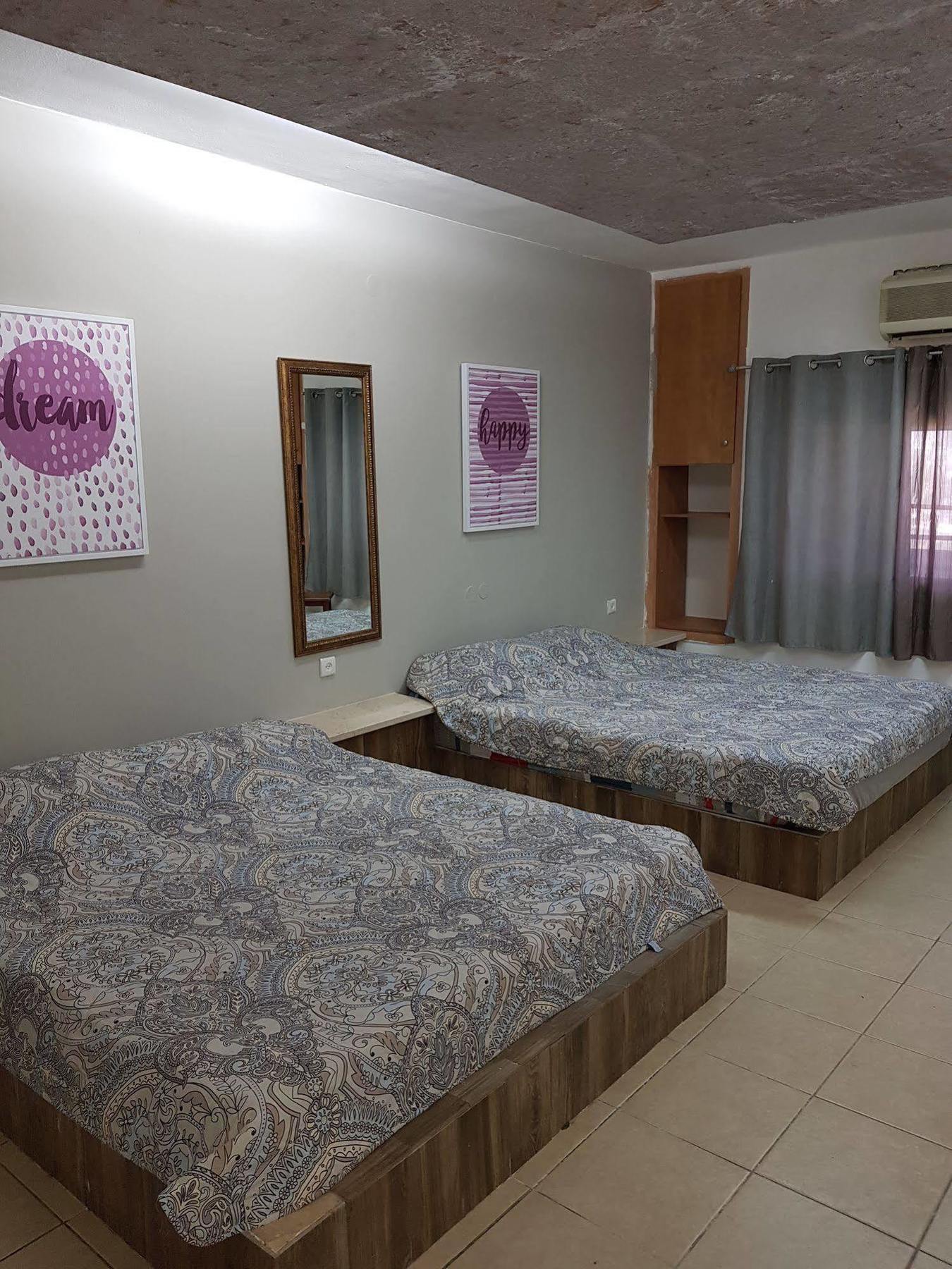 Little Prince Hostel-5 Min Walk To The Beach Eilat Dış mekan fotoğraf